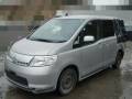Nissan Serena. C25, MR20DE