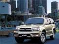 Toyota Hilux Surf. Птсtoyota Hilux Surf 2000г. KDN-185