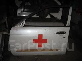 дверь передняя правая для nissan avenir w11