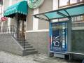 Рекламные места сити-формата на остановках по городу.