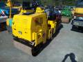Sakai TW200. Каток вибрационный