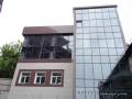 Бизнес-центры. 160 кв. м., улица Русская 27д, р-н Вторая речка. Дом снаружи