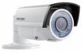 Hikvision DS-2CE16C5T-VFIR3. Менее 4-х Мп, с объективом