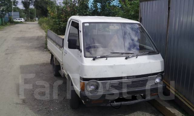 1988 Nissan vanette #10