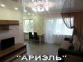 1-комнатная, улица Уткинская 13. Центр, агентство, 33 кв. м. Комната