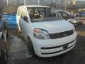 Toyota Voxy. AZR65, 1AZFSE