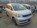 Toyota Voxy. AZR65, 1AZFSE