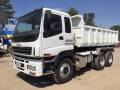 Isuzu Giga. Самосвал Isuzu GIGA (CYZ51) 2009год, 14 000 куб. см., 20 000 кг.