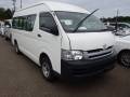 Toyota Hiace. TRH226, 2TR
