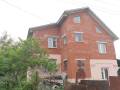 Продам дом. Улица Менжинского 58, р-н Падь Ободная, площадь дома 200 кв. м., водопровод, скважина, электричество 12 кВт, отопление твердотопливное, от...