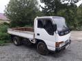 Isuzu Elf. Isuzu ELF 2001г, 4 600 куб. см., 2 000 кг.