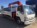 Isuzu. Бортовой с манипулятором elf(nqr 75) 2008г, 5 200 куб. см., 4 000 кг.