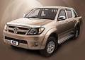 Ветровик. Toyota Hilux