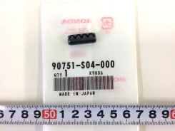 ������ 8*22 90751-S04-000 P7/5. 90751S04000 90751S04000 ����