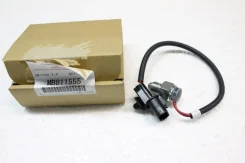 ������ ����� ������� ������� Mitsubishi ���. MB811555 MB811555 ����