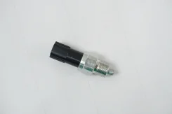 ������ ������������ ��������� ���� Nissan ���. 320066J00A 320066J00A ����