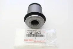 ����������� Toyota 4806135040 4806135040 ����