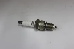 ����� ����� W16EXRU 90919-01064 Toyota 9091901064 ����