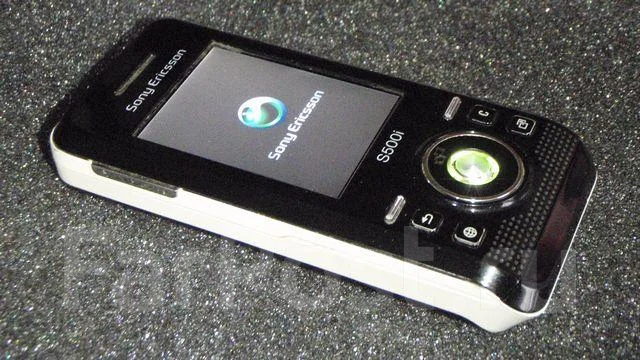 Sony Ericsson S500i. �/� ����