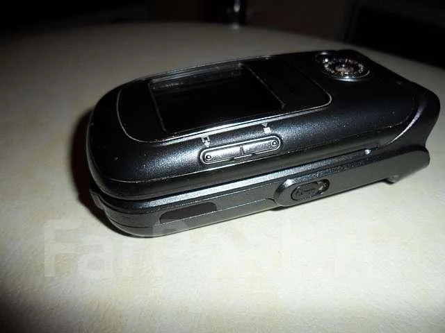 Sony Ericsson Z710i. �/� ����