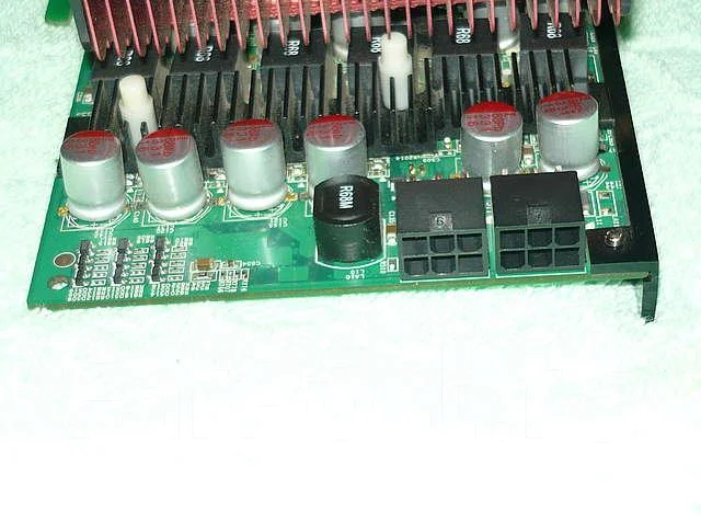 GeForce 9800 GT ����
