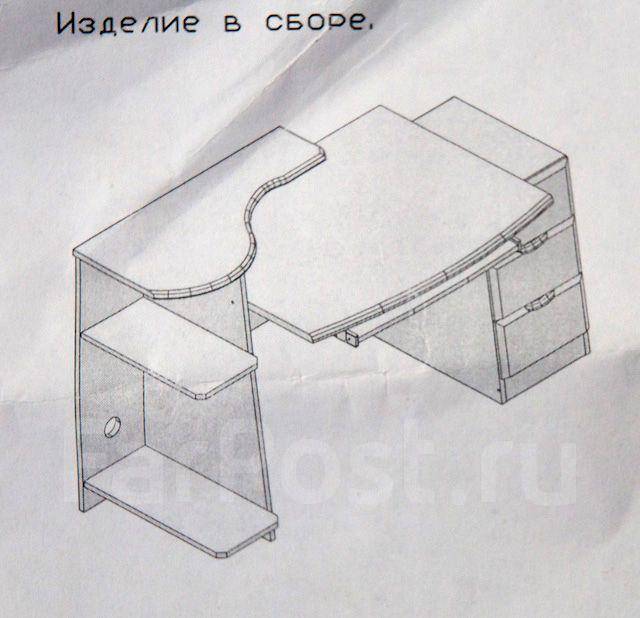 Продаются счастливые компьютерный стол и кресло, б/у. Цена: 6 000₽ во ...