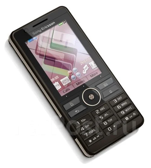 Sony Ericsson G900 ����