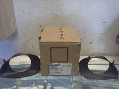 Ободок противотуманной фары. Toyota Vitz, KSP90, NCP91, NCP95, SCP90 Toyota Yaris, SCP90, NCP91, NCP90, KSP90 Двигатели: 1NZFE, 2NZFE, 2SZFE, 1KRFE