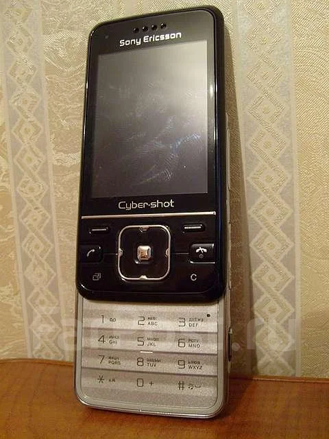 Sony Ericsson C903. �/� ����