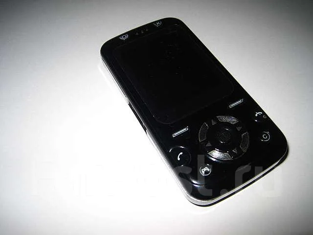 Sony Ericsson F305. �/� ����