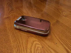 Sony Ericsson Z610i. �/� ����
