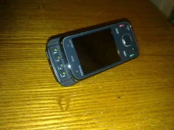 Nokia N86 8MP. �/�