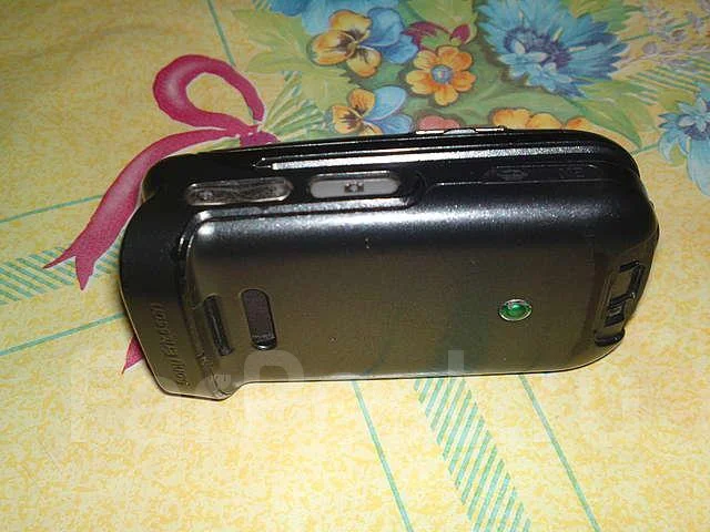 Sony Ericsson Z710i. �/� ����