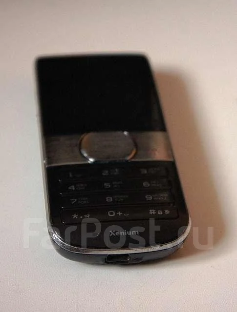 Philips Xenium 9@9w. �/� ����