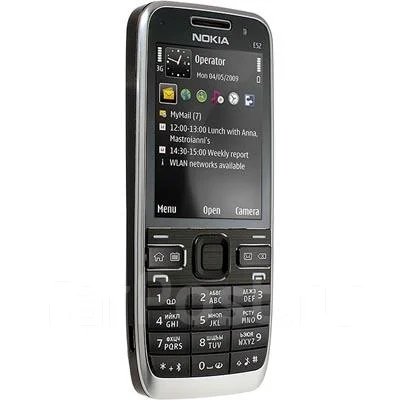 Nokia E52. �/� ����