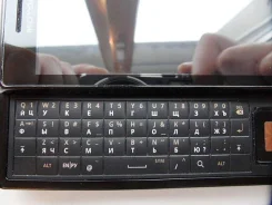Motorola Milestone. �/� ����