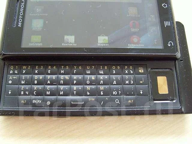 Motorola Milestone. �/� ����