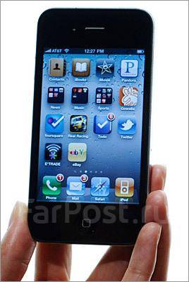 Вожу айфоны. Apple iphone 5 s с коробкой на столе. Айфон фото. Apple iphone 4s. Iphone 4 2010.