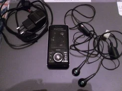 Sony Ericsson S500i. �/� ����