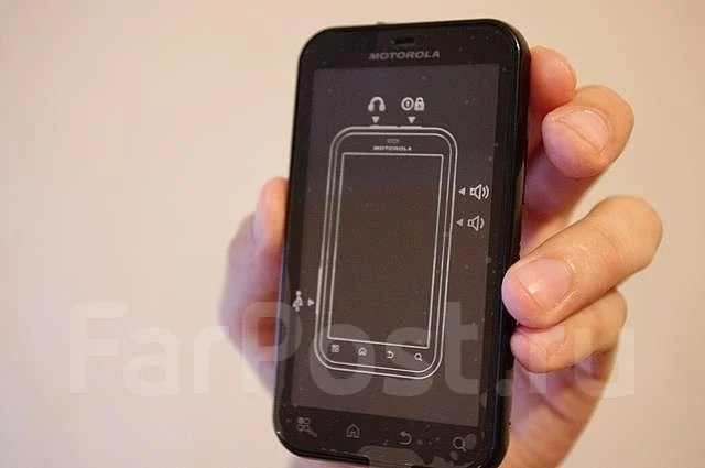 Motorola Defy. ����� ����