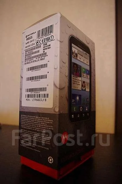 Motorola Defy. ����� ����