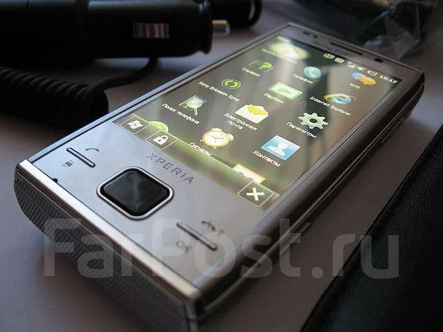 Sony Ericsson Xperia X2. �/� ����