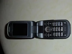 Sony Ericsson Z710i. �/� ����