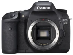 Canon EOS 7D Body. 10 - 14.9 �� ����