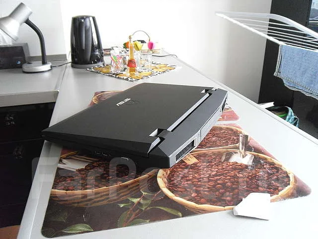 ������� 8-������� ������� Asus G73Sw i7 2630QM/8G/2�750Gb/GTX460M 1.5G. 2����, WiFi: 1, Bluetooth: 1 ����