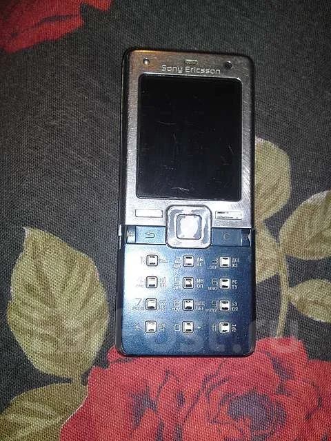 Sony Ericsson T650i. �/� ����
