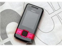 Nokia 7100 Supernova ����