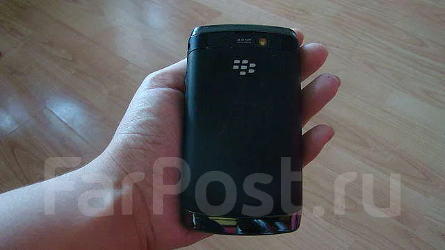 BlackBerry Storm2 9520. �/� ����