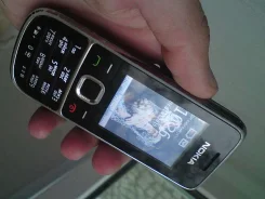 Nokia 2700 Classic ����
