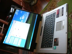 Roverbook. 1,5����, ��� 1024 ��, ���� 80���, WiFi ����